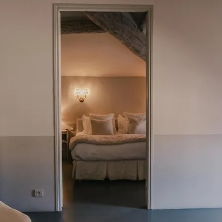 La Maison Du Village Guest house