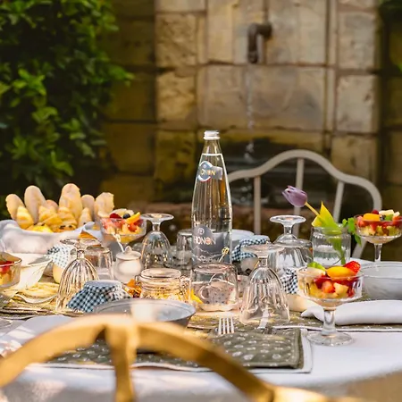Guest house La Maison Du Village Saint-Remy-de-Provence